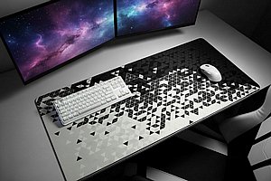משטח גיימינג לעכבר ומקלדת xxl דגם pixel משטח גיימינג לעכבר ומקלדת xxl דגם pixel