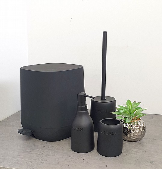 �� ������ ������ ������ derby ���� 4 �����